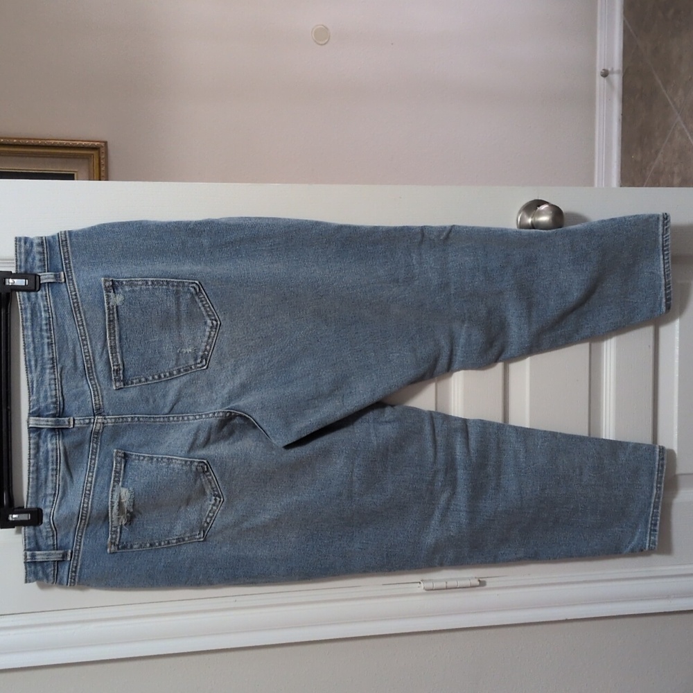 High rise Ripped Light Blue Jeans - Picture 4 of 6